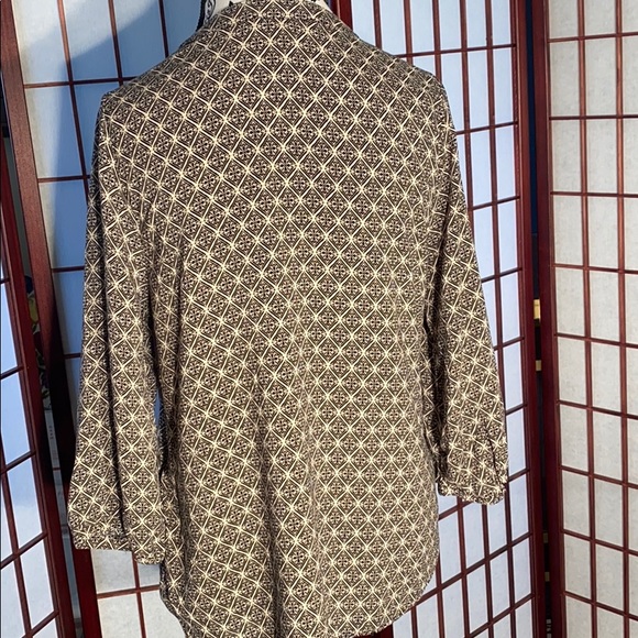XL Dress Blouse - Picture 3 of 5